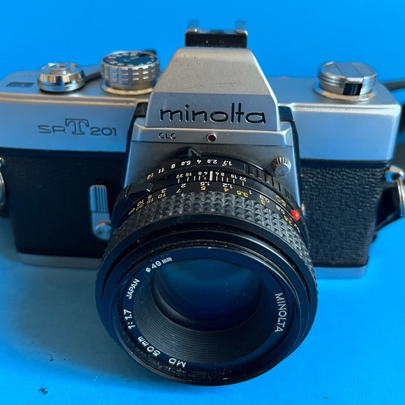 Minolta SRT 201 50 MD 50 mm 1:1.7 Lens Japan 49 mm